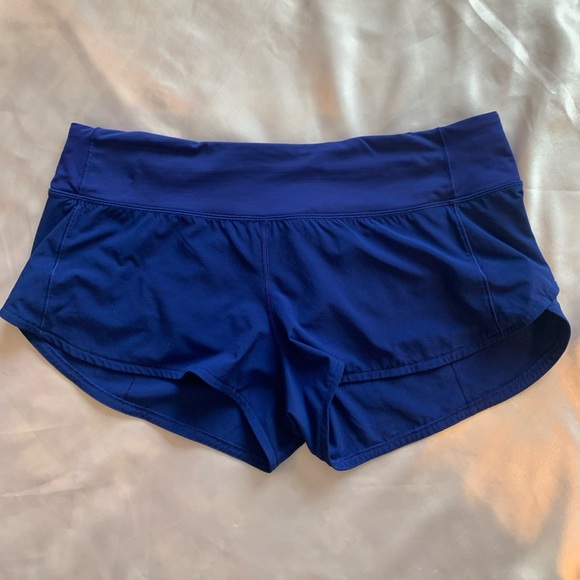 Lululemon Speed Up Low-Rise Lined Short 2.5” - Picture 3 of 5
